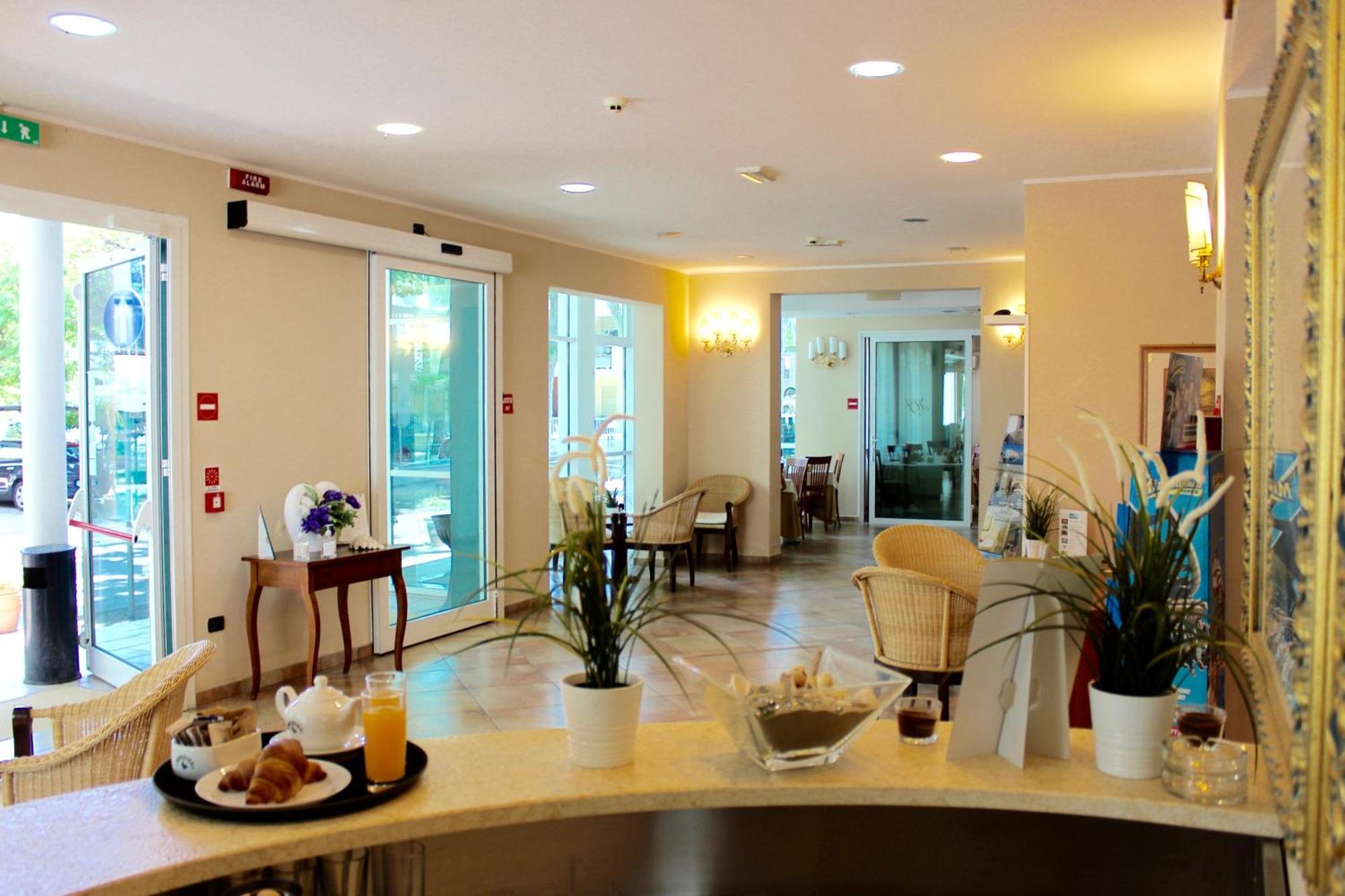 צ'סנטיקו Hotel Jole מראה חיצוני תמונה
