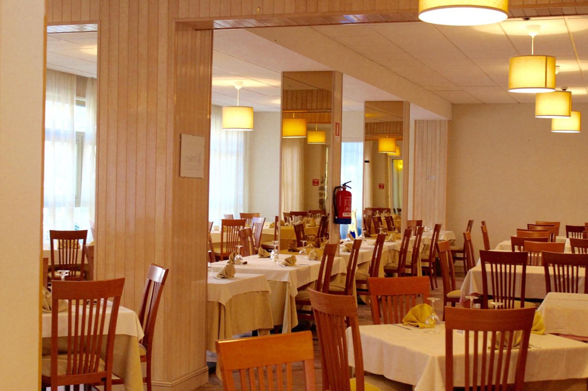 צ'סנטיקו Hotel Jole מראה חיצוני תמונה