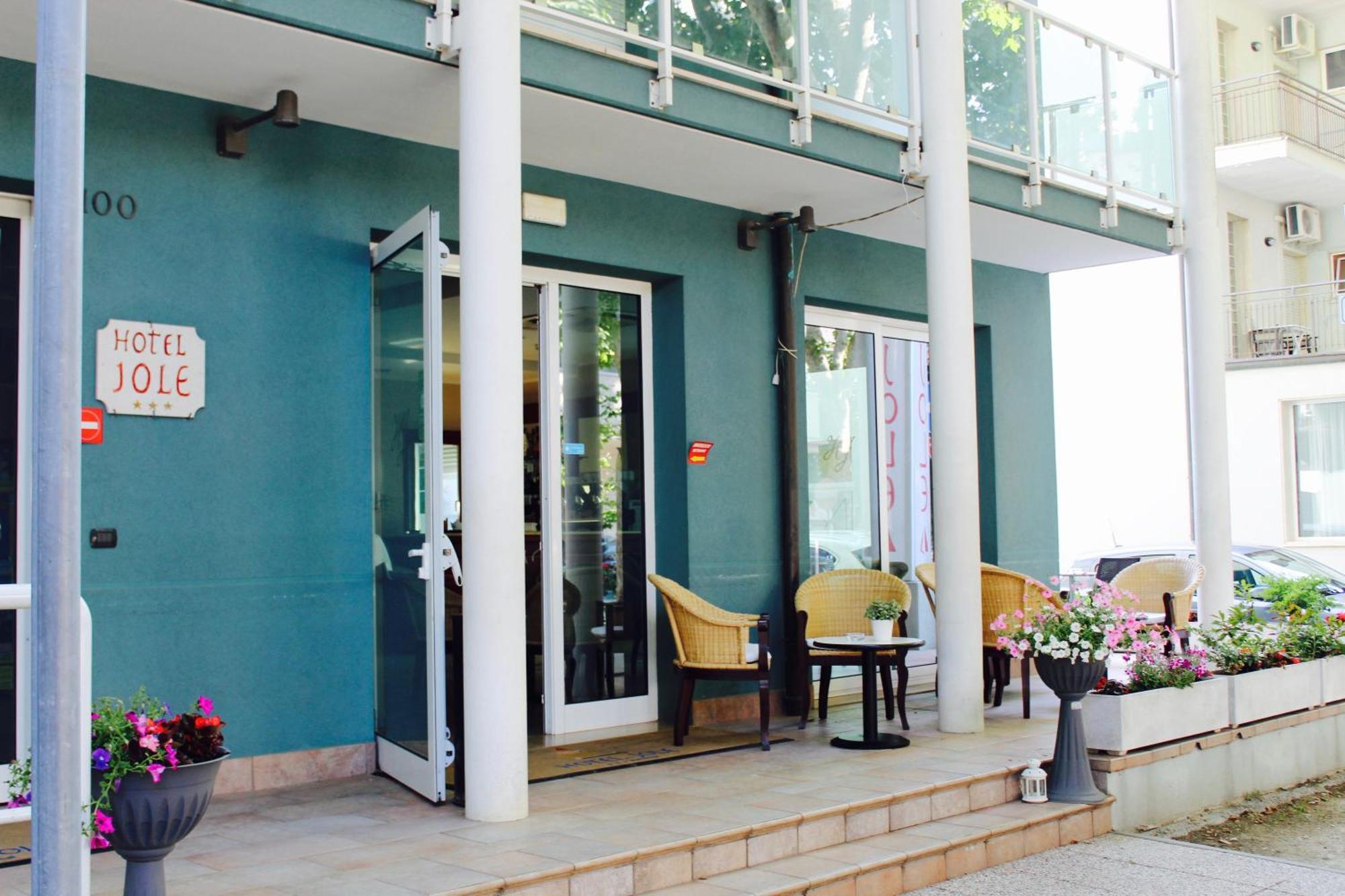 צ'סנטיקו Hotel Jole מראה חיצוני תמונה