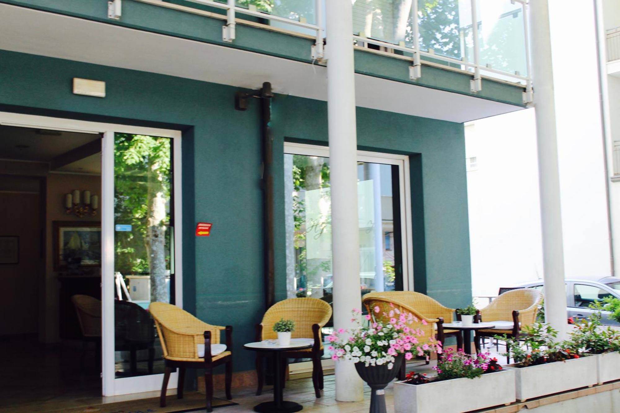 צ'סנטיקו Hotel Jole מראה חיצוני תמונה