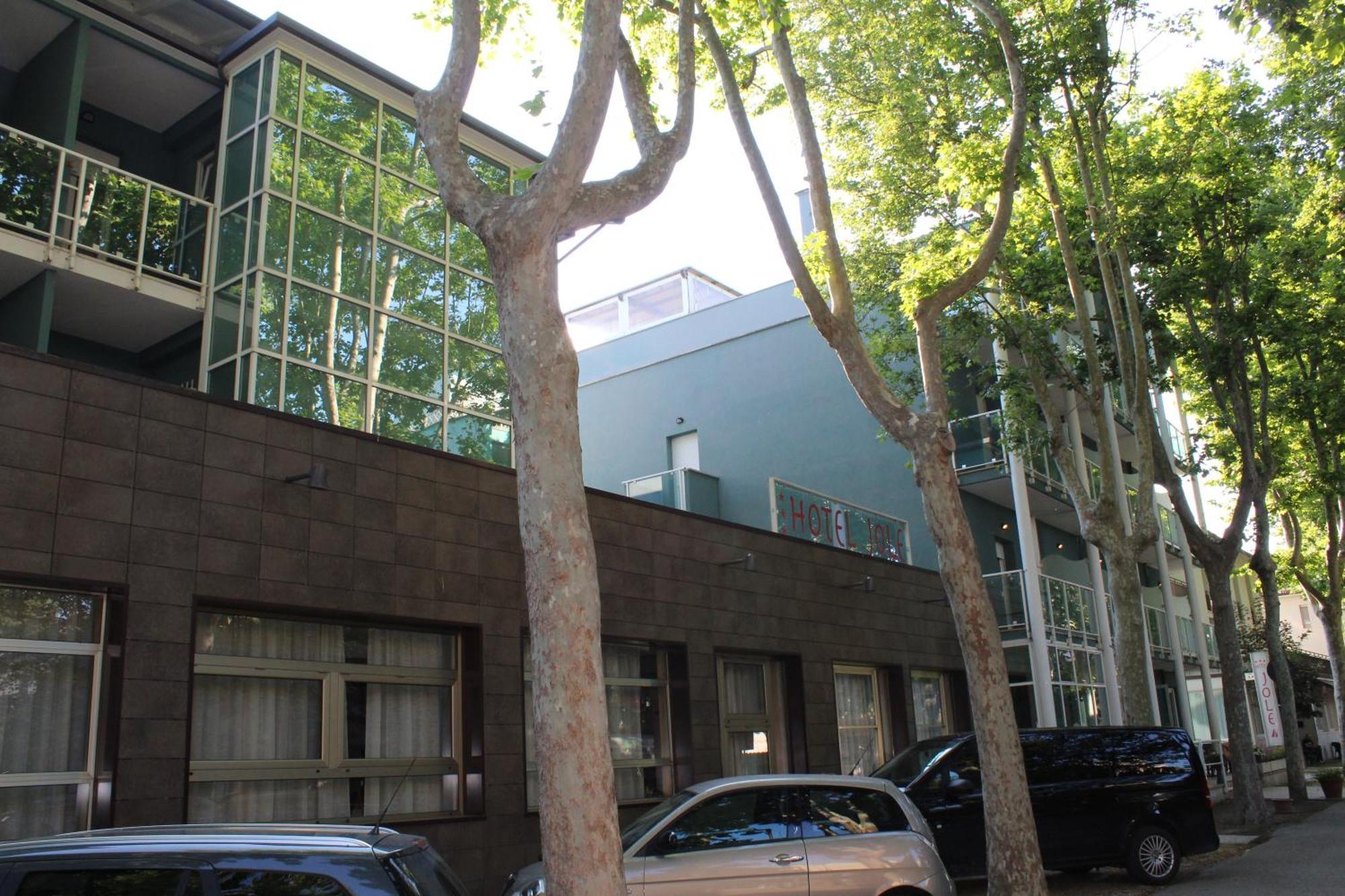 צ'סנטיקו Hotel Jole מראה חיצוני תמונה